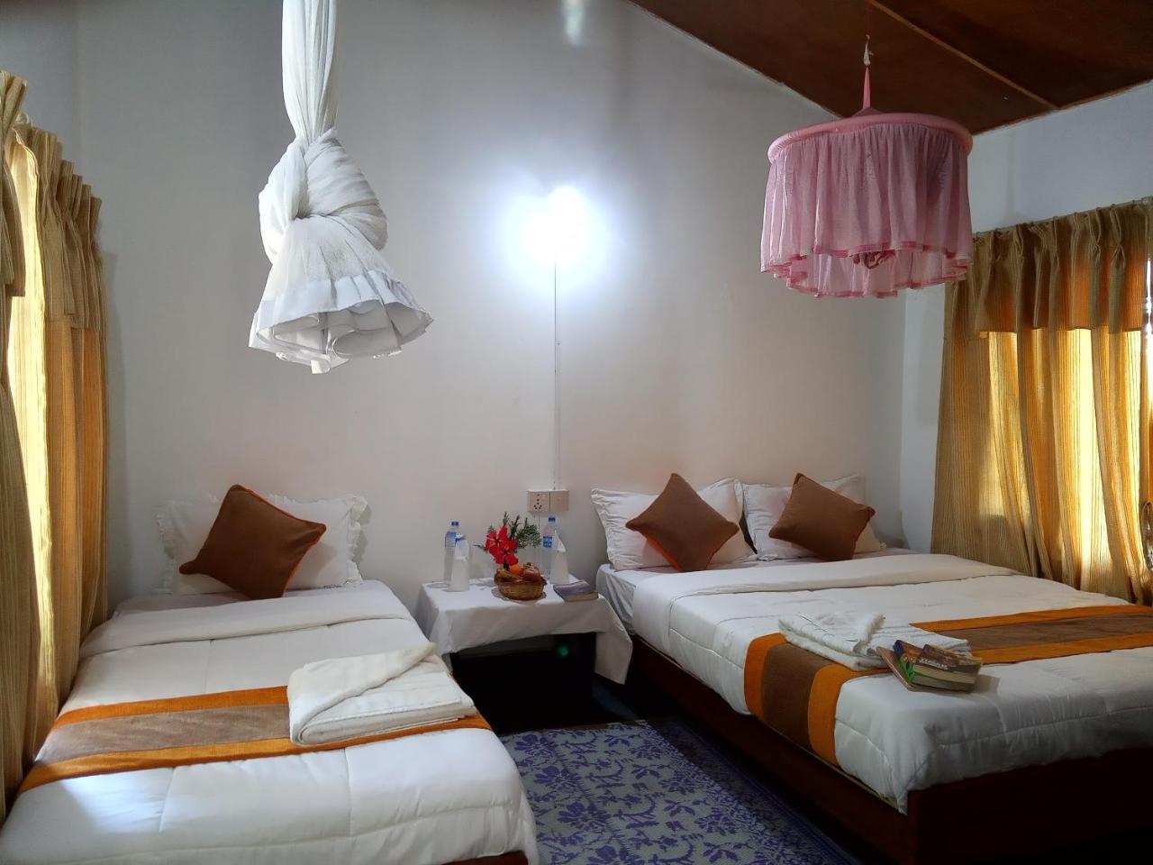 Rhino Lodge Bardia Pvt Ltd Bardiya Exterior foto